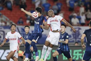 皇冠体育下载-关于亚冠集结日再迎强敌，曼联扳平良机，主帅态度——压力陡增，训练强度明显提升的信息